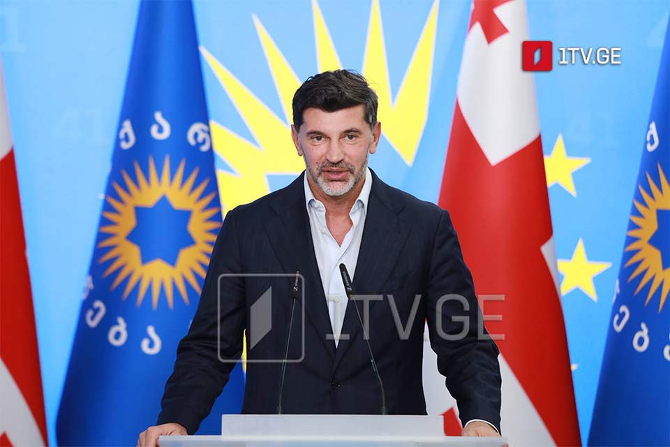 კახა კალაძე არჩევნებში გამარჯვების მილოცვისთვის პიტერ სიიარტოს მადლობას უხდის
