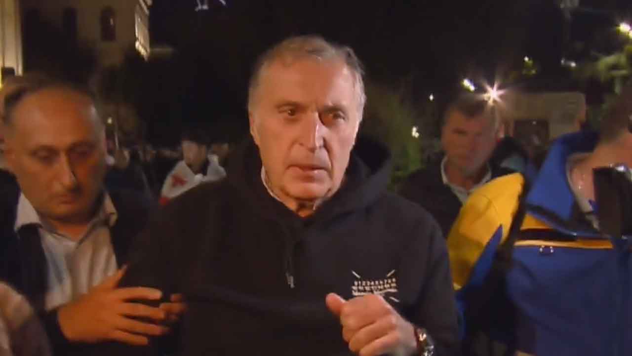 ბრალდება „დამხობის კომიტეტის“ ხუთი წევრის წინააღმდეგ