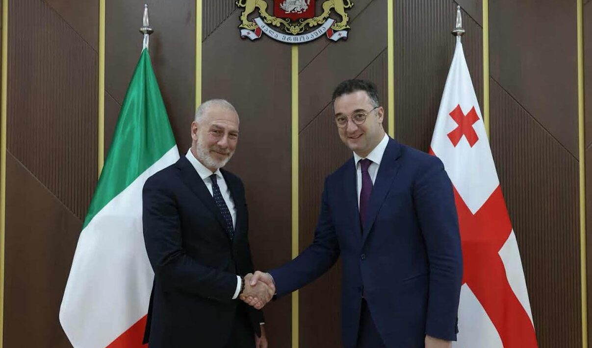დავით სონღულაშვილი საქართველოში იტალიის საგანგებო და სრულუფლებიან ელჩს, მასიმილიანო დ'ანტუონოს შეხვდა