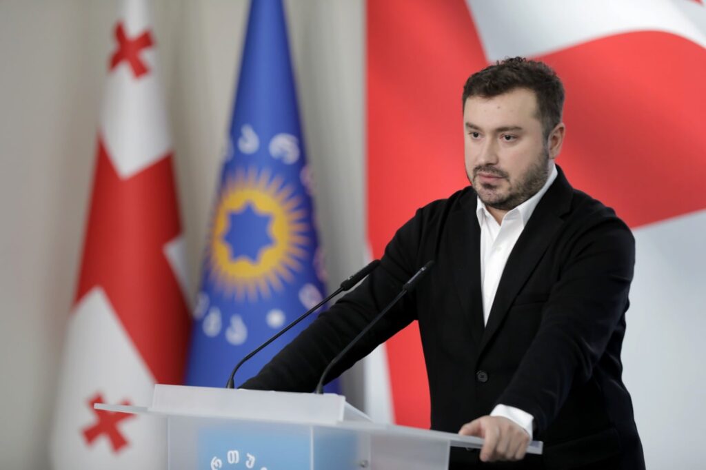 გიორგი გრძელიშვილი – „დიფ სთეითისთვის“ არსებობს გაუკუღმართებული სტანდარტი, როდესაც ხელისუფლების დამხობის ორგანიზატორებს მსხვერპლად აცხადებენ, კანონის აღმსრულებელ ხელისუფლებას კი – მოძალადედ