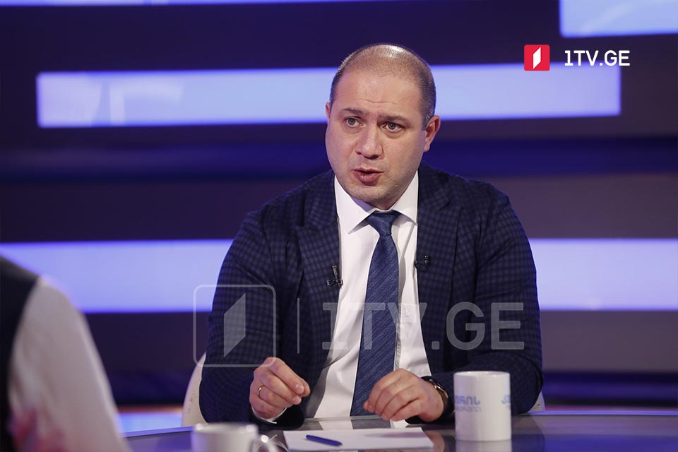 გივი მიქანაძე - გამოწვევის საპასუხო ნაბიჯი იქნება, რომ გაძლიერდეს ფუნდამენტური საგნების სწავლება, ამ კუთხით მნიშვნელოვანია, სახელმწიფო ენის სწავლება იყოს მაქსიმალურად გაძლიერებული