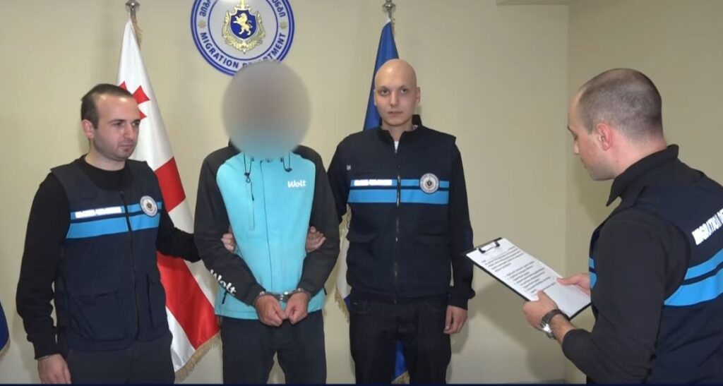 მიგრაციის დეპარტამენტის თანამშრომლებმა ჩატარებული სპეციალური საიმიგრაციო კონტროლის ღონისძიების შედეგად უცხო ქვეყნის 20 მოქალაქე დააკავეს