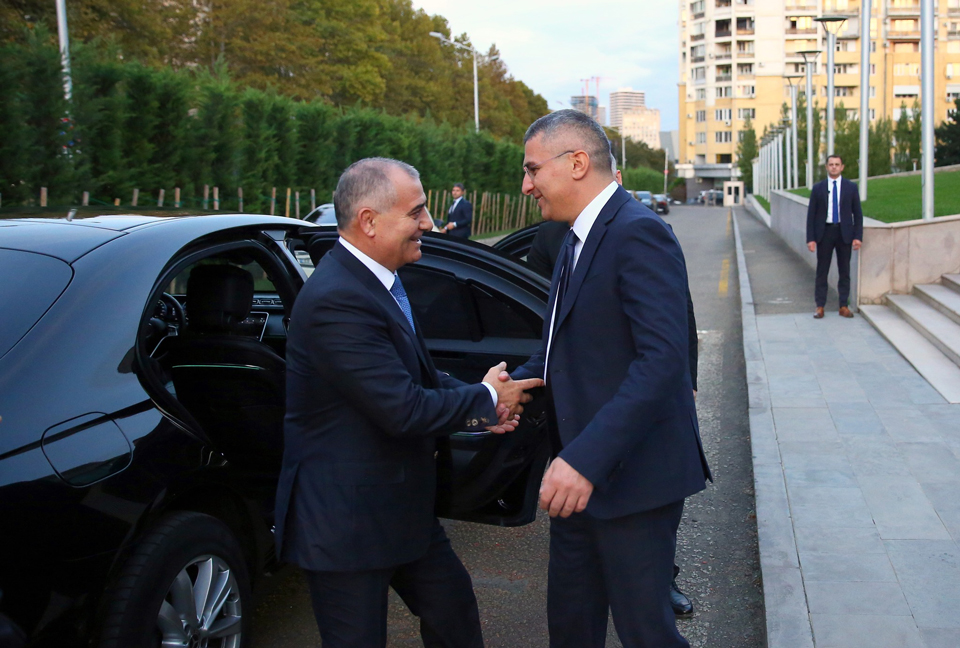 მამუკა მდინარაძე აზერბაიჯანის სახელმწიფო უსაფრთხოების სამსახურის უფროსს, ალი ნაგიევს შეხვდა
