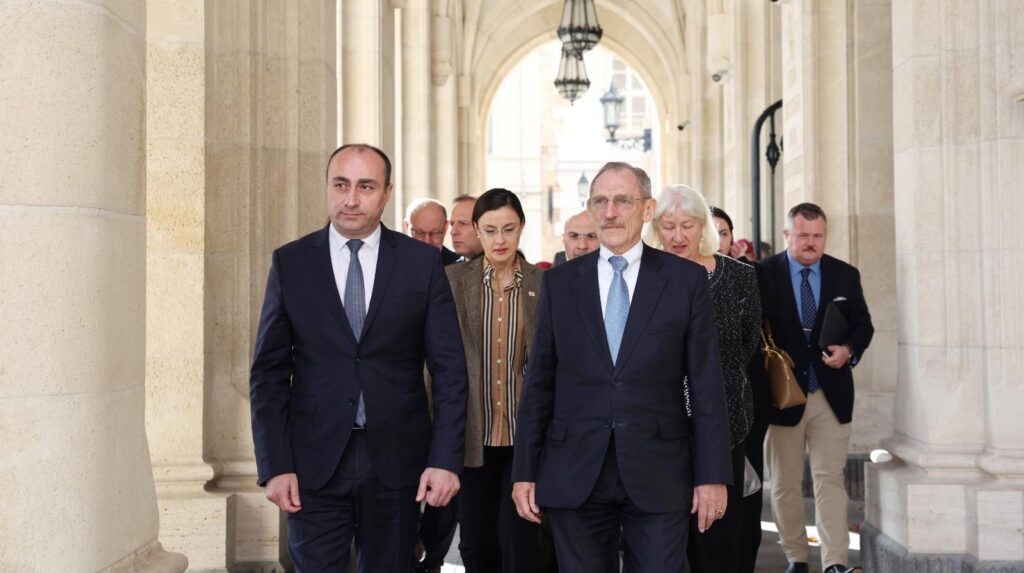 გეკა გელაძე უნგრეთის შინაგან საქმეთა მინისტრს, შანდორ პინტერს შეხვდა