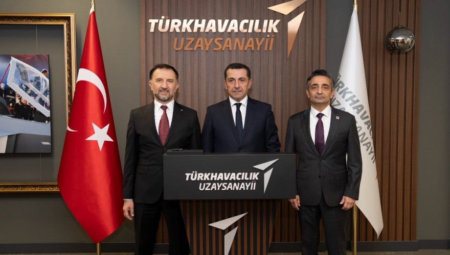 თურქეთში ოფიციალური ვიზიტის ფარგლებში პარლამენტის თავდაცვისა და უსაფრთხოების კომიტეტის დელეგაციამ თურქეთის საავიაციო და კოსმოსური მრეწველობის კომპლექსი დაათვალიერა