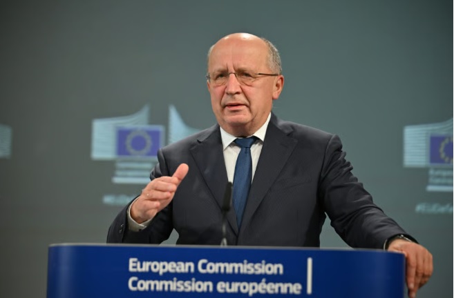 ანდრიუს კუბილიუსი არ გამორიცხავს, რომ, უკრაინაში ომის სამშვიდობო შეთანხმებით დასრულების შემთხვევაში, უკრაინელი ჯარისკაცები ევროკავშირის დაცვაში ჩაერთონ