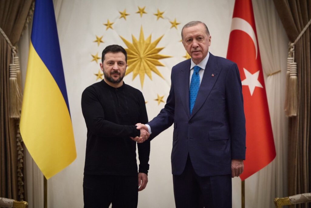 თურქეთში ვიზიტის ფარგლებში ვოლოდიმირ ზელენსკი რეჯეფ თაიფ ერდოღანს შეხვდება