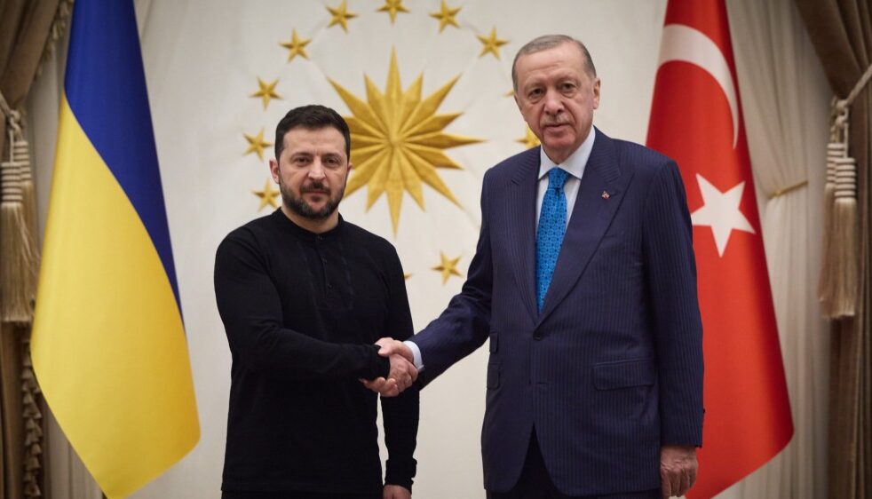 თურქეთში ვიზიტის ფარგლებში ვოლოდიმირ ზელენსკი რეჯეფ თაიფ ერდოღანს შეხვდება