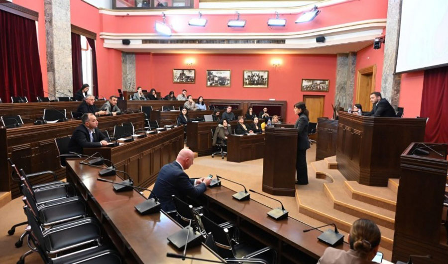 გარემოს დაცვისა და ბუნებრივი რესურსების კომიტეტმა „შინაურ ბინადარ ცხოველთა შესახებ“ საქართველოს კანონის კანონქვემდებარე აქტების მომზადების მდგომარეობის შესახებ ინფორმაცია მოისმინა