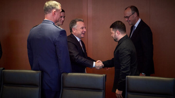 „სქაი ნიუსი“ - ამერიკელი მაღალჩინოსნის ინფორმაციით, დონალდ ტრამპი აშშ-სა და უკრაინას შორის ბოლო ორი დღის მოლაპარაკებებით კმაყოფილია