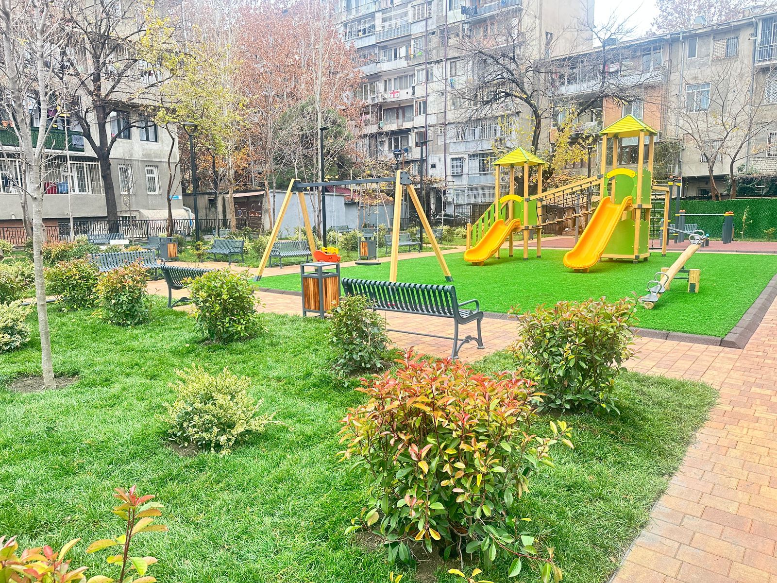 ცაგარელის ქ. N5-ში მრავალსართულიანი კორპუსის ნაცვლად, დასასვენებელი სივრცე მოეწყო