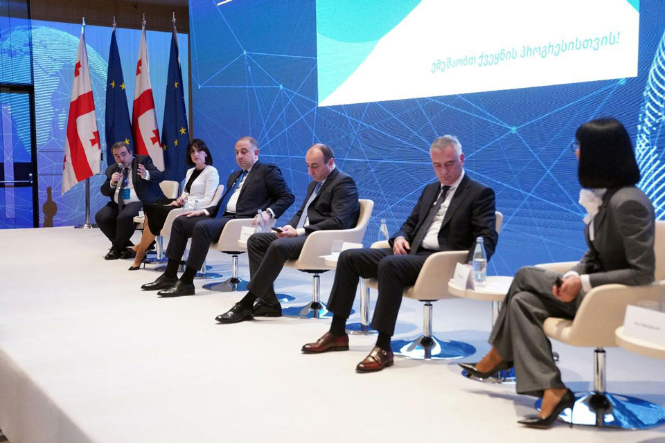ელჩების კონფერენციის ფარგლებში, თავდაცვისა და უსაფრთხოების თემაზე სამუშაო სესია გაიმართა