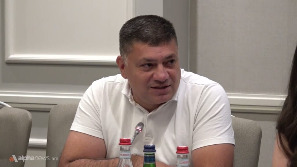 სომხეთში ოპოზიციური პარტია „სამშობლოს“ გენერალური მდივანი ხაჩიკ გალსტიანი დააკავეს