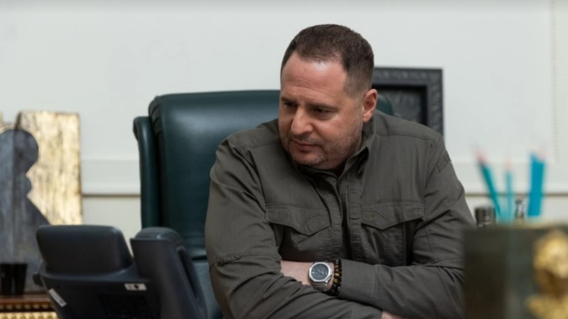 უკრაინის თავდაცვის სამინისტრო - ანდრეი ერმაკს სამხედრო სამსახურის გავლის სურვილით ტერიტორიული გაწვევის არცერთი ცენტრისთვის არ მიუმართავს