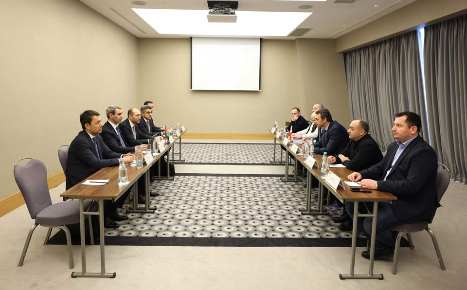 საქართველოსა და აზერბაიჯანის სარკინიგზო უწყებების ხელმძღვანელებმა სარკინიგზო სექტორში თანამშრომლობის საკითხები განიხილეს