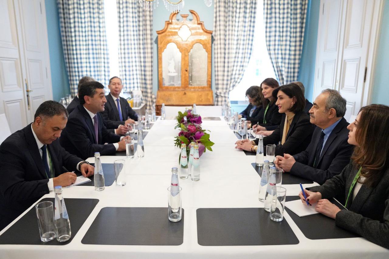 მიუნხენის უსაფრთხოების კონფერენციის ფარგლებში მაკა ბოჭორიშვილი უზბეკეთის რესპუბლიკის საგარეო საქმეთა მინისტრს შეხვდა
