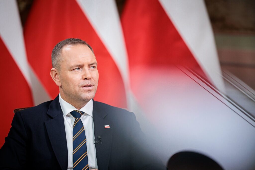 პოლონეთის პრეზიდენტი აცხადებს, რომ ქვეყანამ საკუთარი ბირთვული იარაღის შექმნის გზით უნდა იაროს
