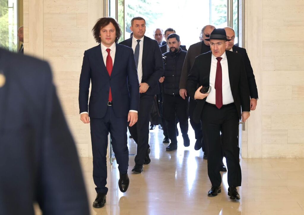 ნიკოლ ფაშინიანის საქართველოში ვიზიტი დასრულდა