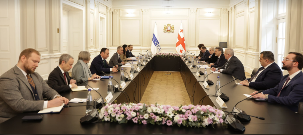 საქართველოს პრეზიდენტი მიხეილ ყაველაშვილი ეუთო-ს საპარლამენტო ასამბლეის პრეზიდენტს, პერე ჟოან პონს სამპიეტროს შეხვდა