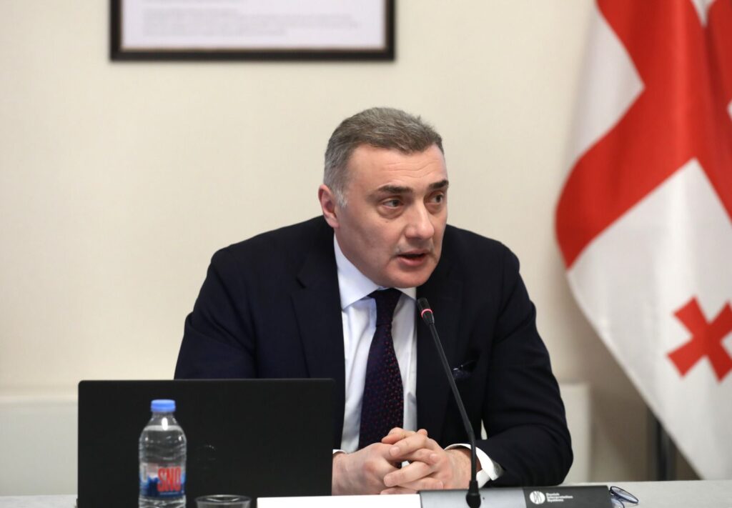 პარლამენტის დროებითი კომისიის სხდომაზე საცალო ქსელების ოპერატორებს მოუსმინეს
