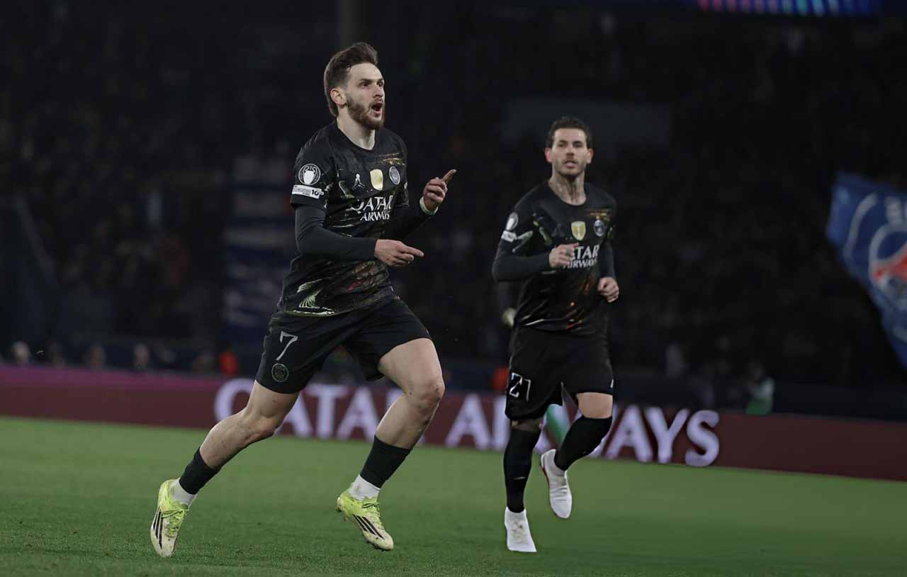 ფეხბურთი | Le Parisien - კვარაცხელიამ განსაკუთრებული თამაში ჩაატარა, მისი მასტერკლასი სასიამოვნო სანახავი იყო #1TVSPORT