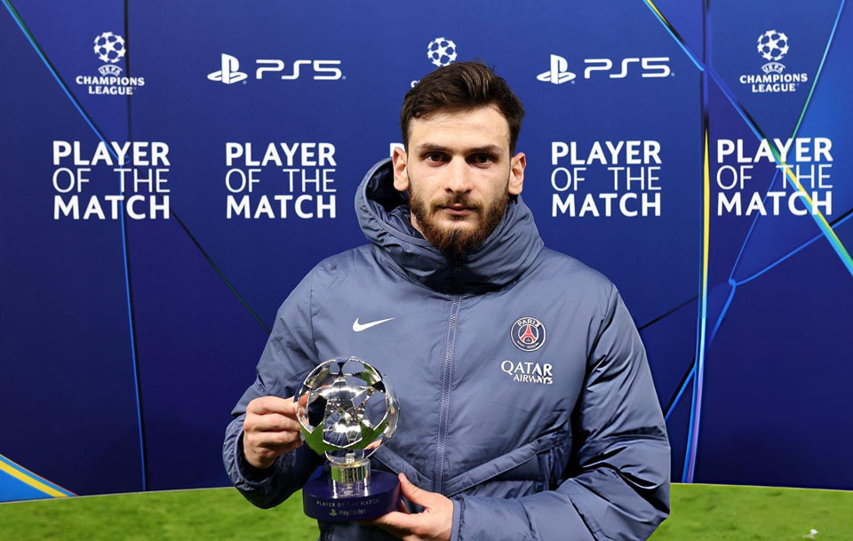 Planet Football-მა ხვიჩა კვარაცხელია მსოფლიოს საუკეთესო გარემარბებს შორის დაასახელა