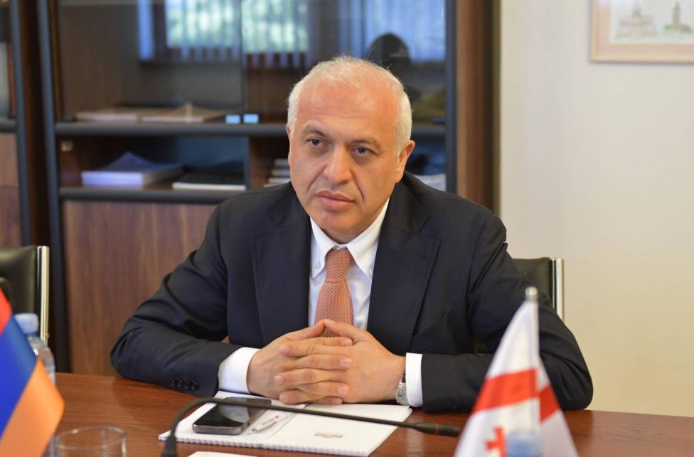 სომხეთის ელჩი - მოძმე ქართველი ერის, ზოგადად ქრისტიანი ხალხის ისტორიაში ილია მეორე უკვდავყოფილი იქნება ეკლესიის შენებისა და ხალხის გამთლიანების მისიით