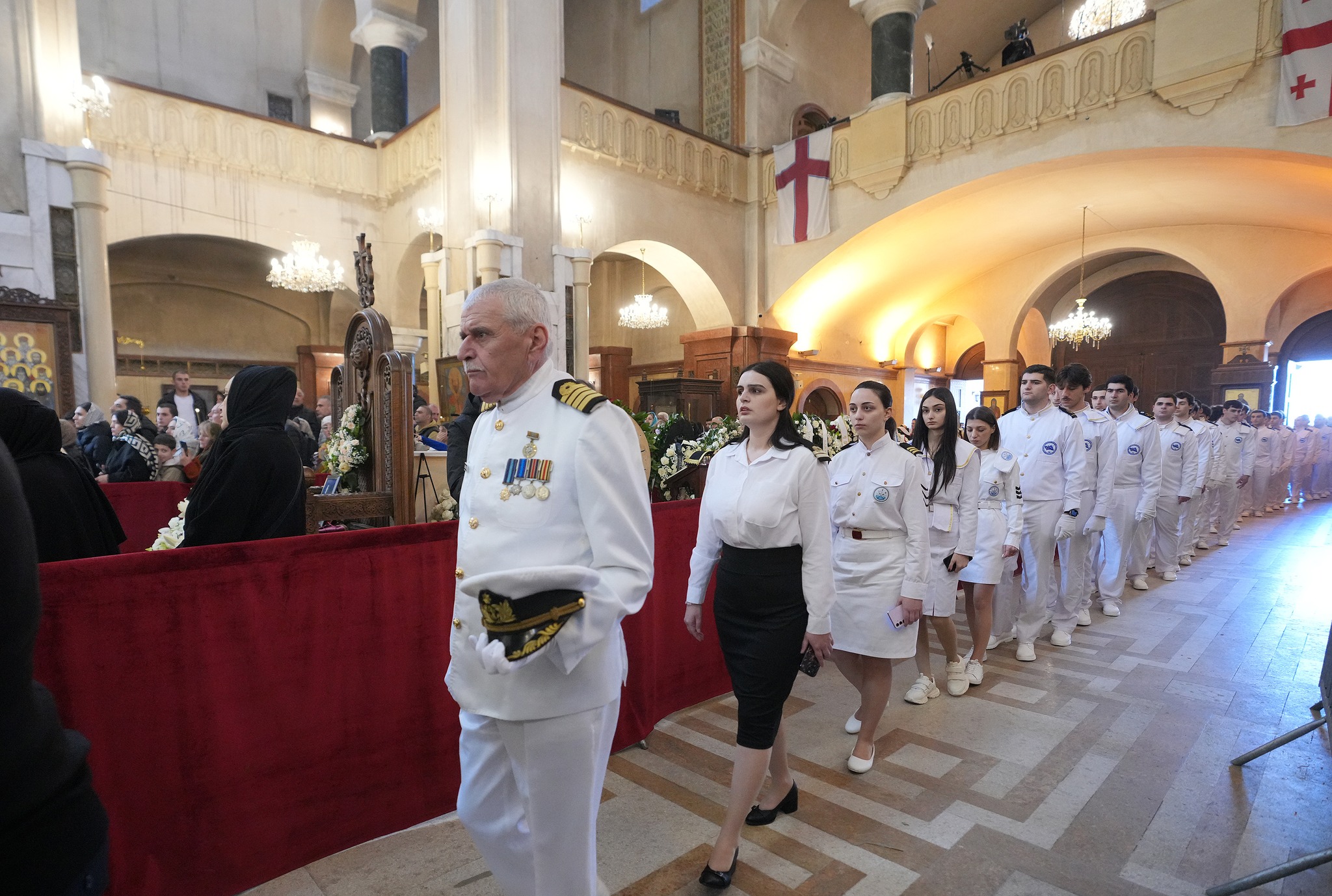 საზღვაო ტრანსპორტის სააგენტოს წარმომადგენლებმა და ბათუმის სახელმწიფო საზღვაო აკადემიის სტუდენტებმა პატრიარქის ხსოვნას პატივი მიაგეს