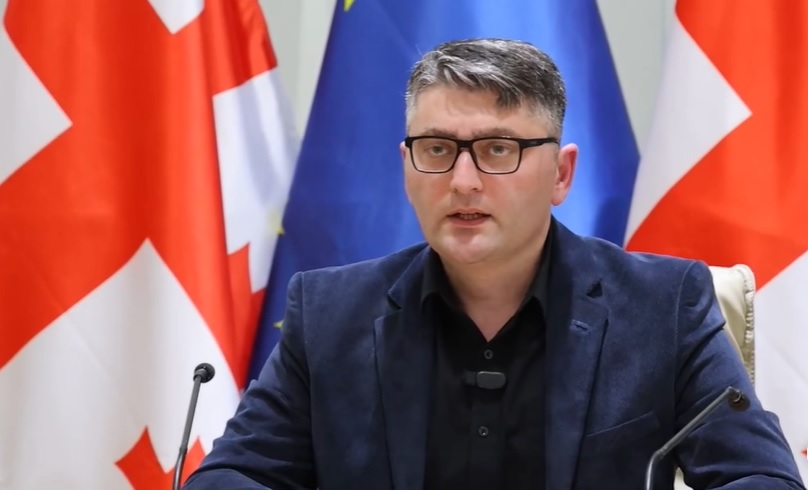 სურსათის ეროვნული სააგენტოს წარმომადგენელი თენგიზ ჩალიგავა - გამოვლინდა, რომ საჭიროა კომუნიკაციის გაძლიერება, ნებისმიერი გადაყვანილი ძაღლის შესახებ ინფორმაცია წინასწარ განთავსდება საკომუნიკაციო არხებზე