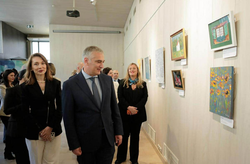 საქართველოს ეროვნული არქივის პავილიონი „ხელოვანი იუსტიციელების“ საქველმოქმედო გამოფენა-გაყიდვას მასპინძლობს