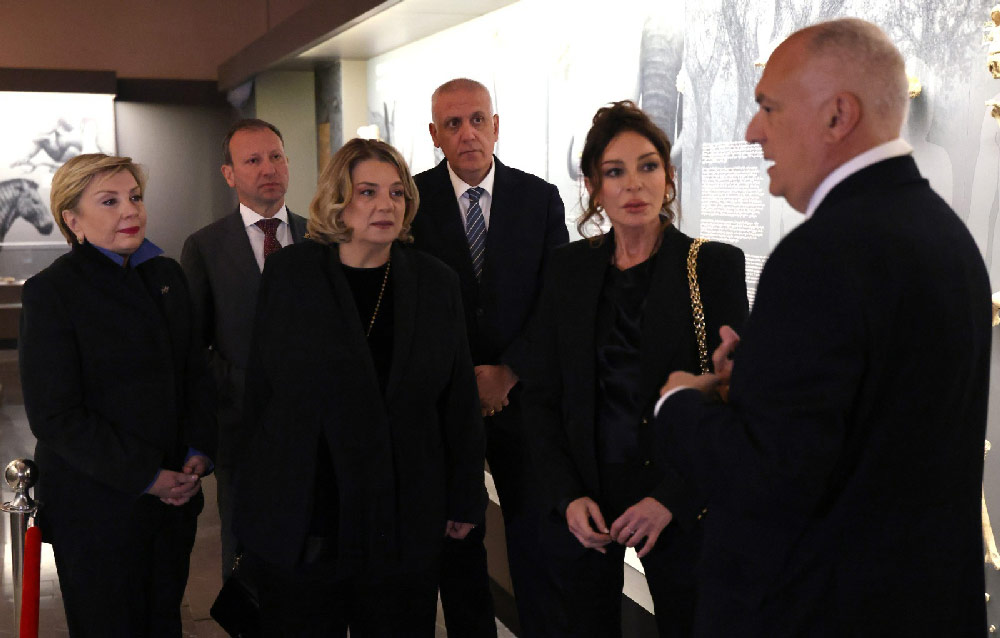 აზერბაიჯანის რესპუბლიკის პრეზიდენტის მეუღლე მეჰრიბან ალიევა საქართველოს ეროვნულ მუზეუმს ეწვია