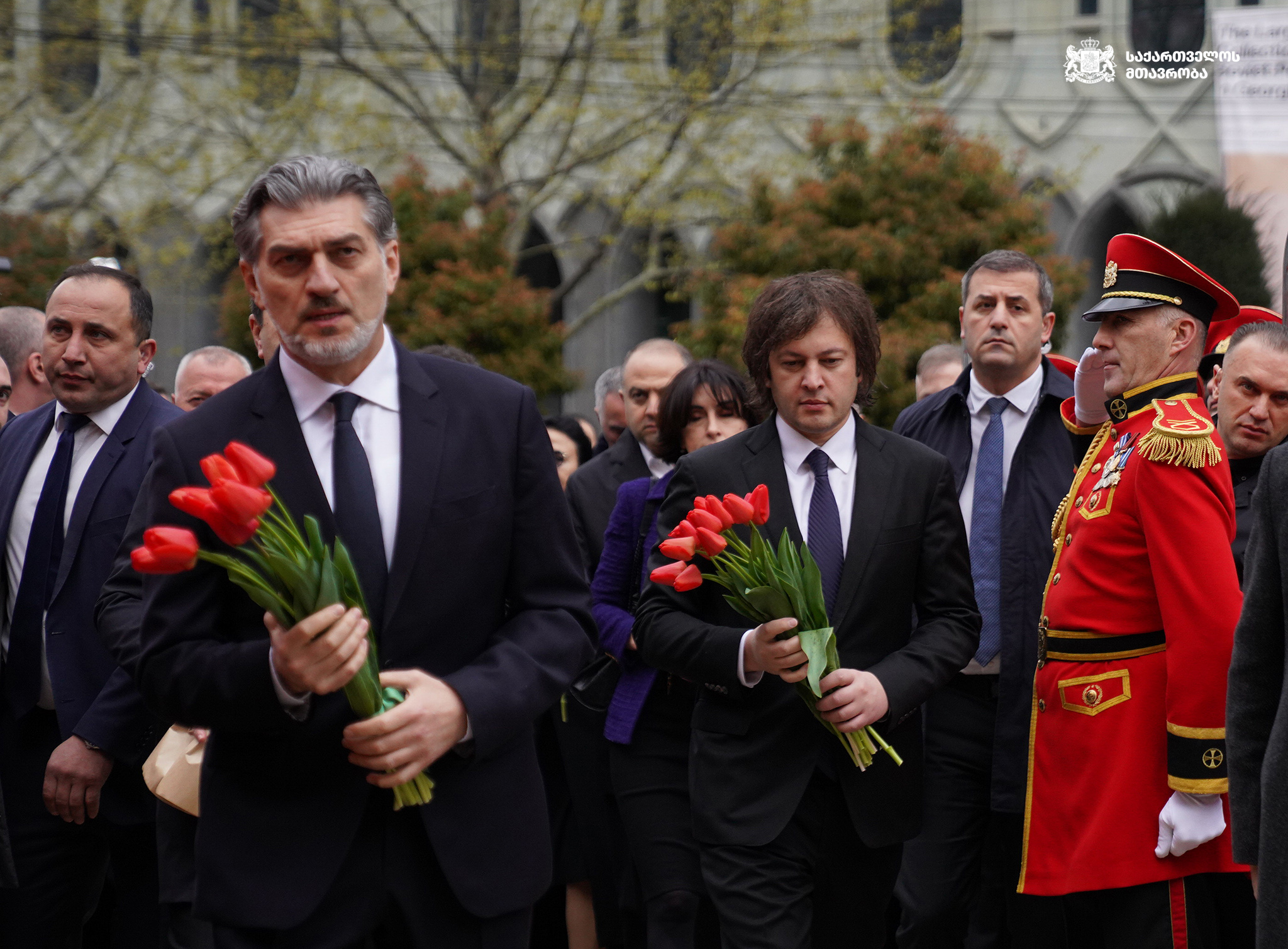 ირაკლი კობახიძემ 9 აპრილის მემორიალი ყვავილებით შეამკო
