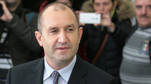 ბულგარეთის ცესკო-ს მონაცემებით, ხმათა 78%-ის დათვლის შედეგად, ბულგარეთის საპარლამენტო არჩევნებში ყოფილი პრეზიდენტის, რუმენ რადევის პარტია ლიდერობს