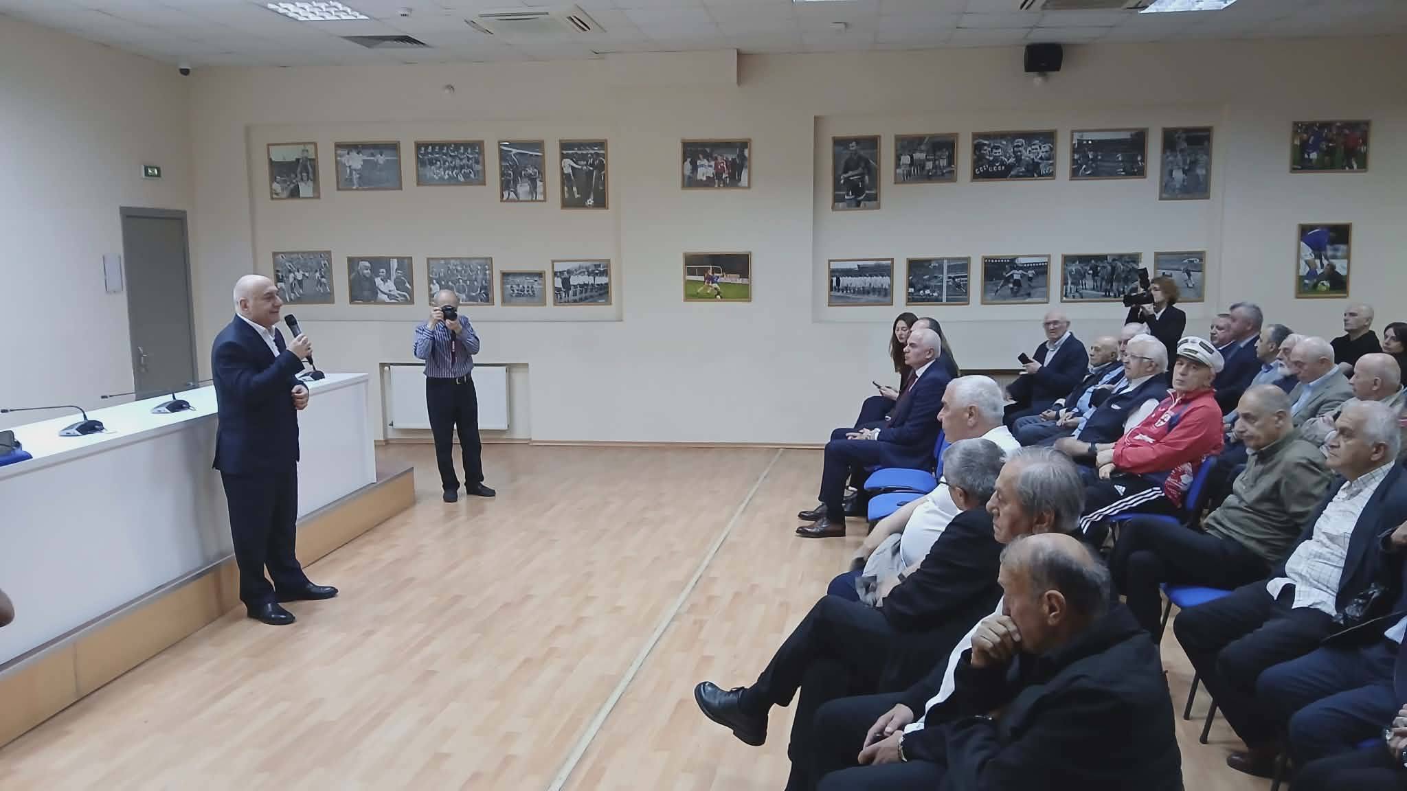 ახალი თვალით დანახული 13 მაისი - „დინამო არენაზე“ გიგა გვენცაძის ფილმის პრემიერა გაიმართა #1TVSPORT