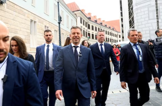 პეტერ მადიარი ვიზიტით პოლონეთში გაემგზავრა