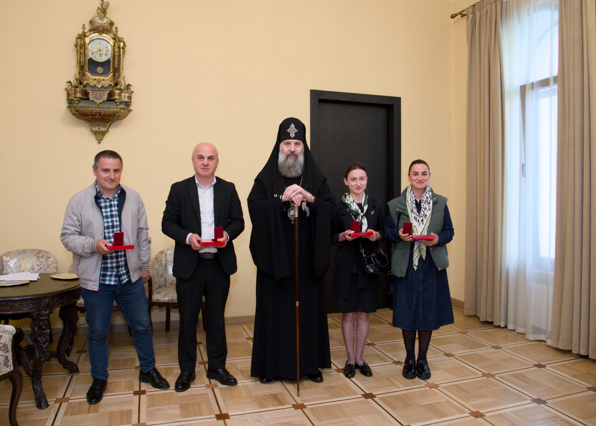საქართველოს საპატრიარქო სრულიად საქართველოს კათოლიკოს-პატრიარქის, შიო მესამისა და დიუშენის კუნთოვანი დისტროფიის მქონე ბავშვების მშობლების შეხვედრასთან დაკავშირებით ინფორმაციას ავრცელებს