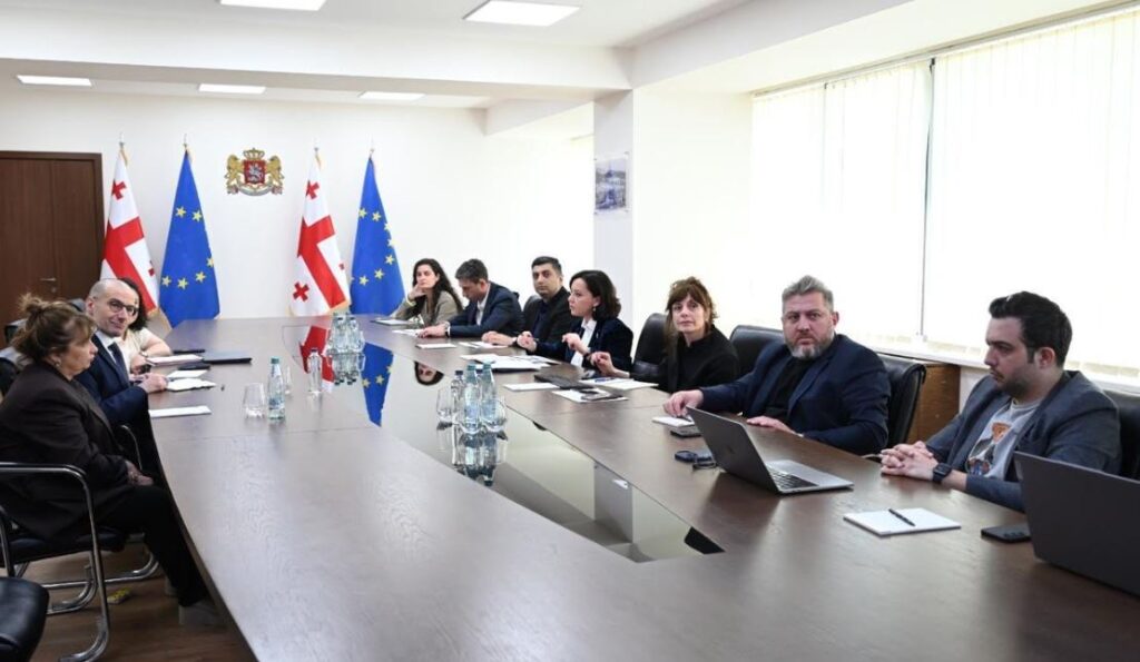 ჯანდაცვის სამინისტროში მსოფლიო ბანკის წარმომადგენელ რობერტო კლაუდიო სორმანთან შეხვედრა გაიმართა