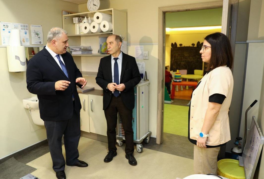 მიხეილ სარჯველაძე ჯო ენის საუნივერსიტეტო ჰოსპიტალში იმყოფებოდა