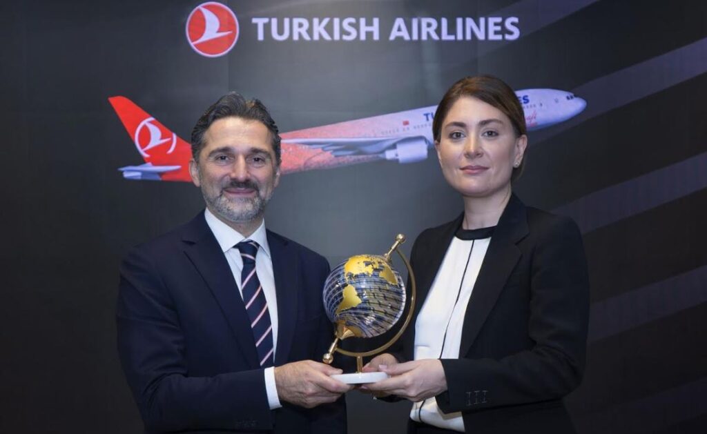თამარ იოსელიანი ავიაკომპანია Turkish Airlines-ის დირექტორთა საბჭოსა და აღმასრულებელი კომიტეტის თავმჯდომარეს, მურატ შექერს შეხვდა