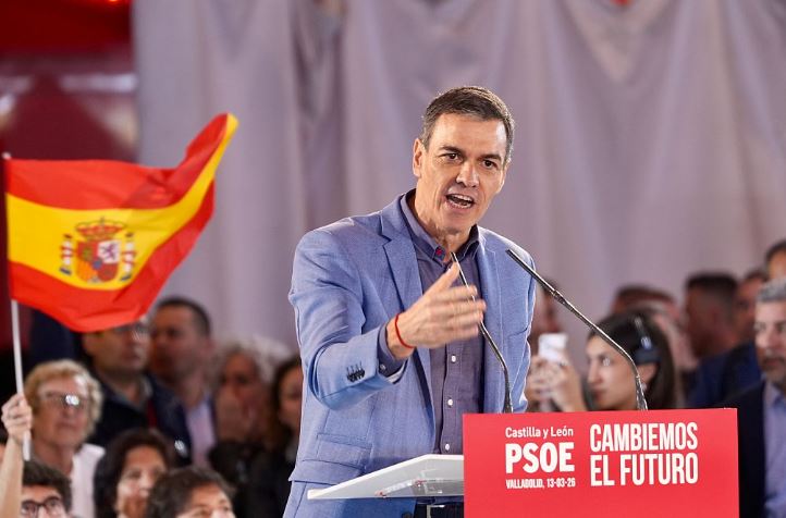 Euractiv - ესპანეთის „სოციალისტური პარტიის“ მიმართ კორუფციული სკანდალების მიუხედავად, პედრო სანჩესმა განაცხადა, რომ თანამდებობაზე 2027 წლის საპარლამენტო არჩევნებამდე დარჩება