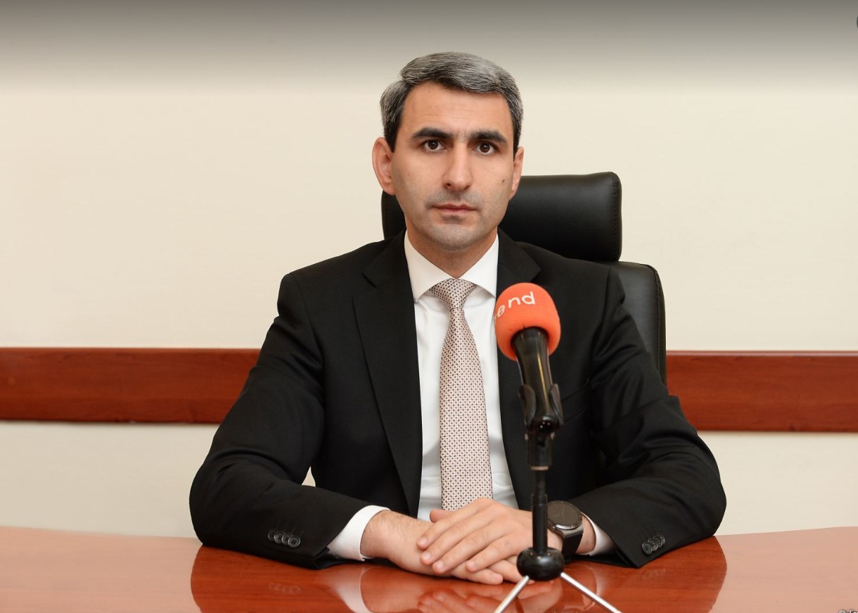 აზერბაიჯანის რკინიგზის თავმჯდომარე - ბაქო-თბილისი-ყარსის რკინიგზა როდესაც დაპროექტდა, მგზავრთა გადაყვანის განხორციელებაც დაიგეგმა და გზა შესაბამისად აშენდა