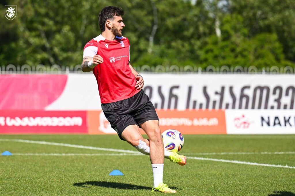ხვიჩა კვარაცხელიამ საქართველოს ნაკრებთან ერთად ივარჯიშა - დღეს ვილი სანიოლი პრესკონფერენციას გამართავს #1TVSPORT