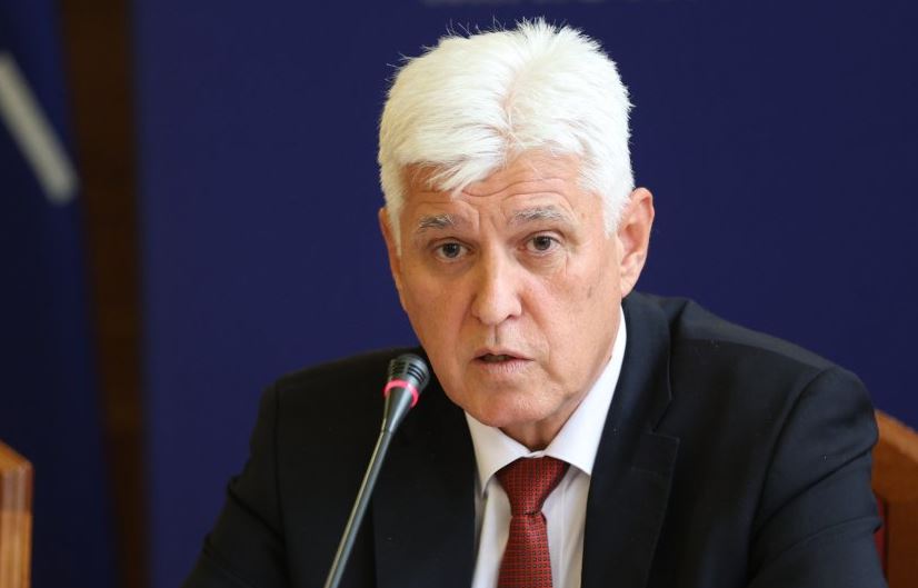 ბულგარეთის თავდაცვის მინისტრი - ბულგარეთი უკრაინისთვის დამატებითი იარაღის მიწოდებას აღარ გეგმავს, ეს ომი სამხედრო გზით ვერ დასრულდება, დადგა დრო, მოიძებნოს სამართლიანი მშვიდობა