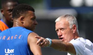 დიდიე დეშამი ნორვეგიასთან მატჩს დედის გარდაცვალების გამო გამოტოვებს #1TVSPORT