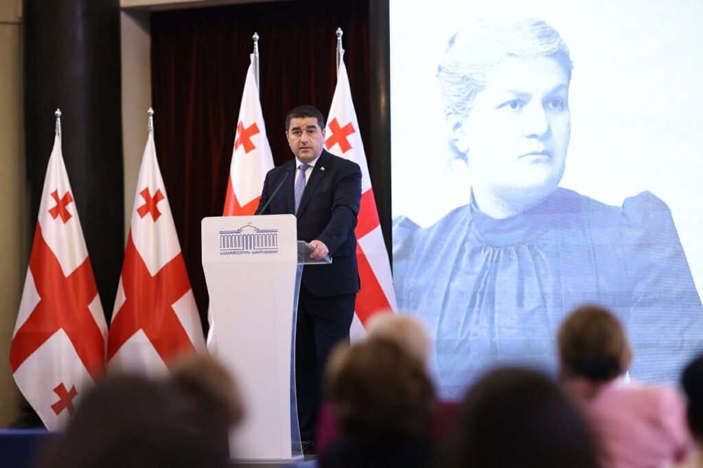 შალვა პაპუაშვილი – ეკატერინე გაბაშვილის სახელი ქართული კულტურის, განათლებისა და საზოგადოებრივი აზრის ისტორიაში განსაკუთრებული პატივით დარჩება
