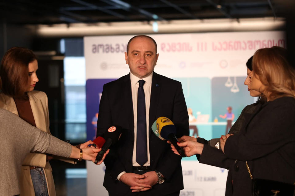 ირაკლი ლექვინაძე – ekalata.gov.ge-ზე ინტერესი ძალიან მაღალია, პორტალზე წარმოდგენილი შეთავაზებები ეხება 13 საბაზისო პროდუქტს, პორტალის განვითარება გრძელდება