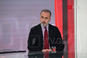 გიორგი შარაშიძე – პრემიერის ანგარიშის მოსმენისას რაც ვიხილეთ, იყო ოპოზიციონერ დეპუტატებზე ჯგუფური ძალადობა, სამართლებრივი ბრძოლის შეწყვეტას არ ვაპირებთ, მოძალადეების პასუხისმგებლობის საკითხი დადგება