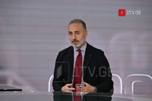 გიორგი შარაშიძე – პრემიერის ანგარიშის მოსმენისას რაც ვიხილეთ, იყო ოპოზიციონერ დეპუტატებზე ჯგუფური ძალადობა, სამართლებრივი ბრძოლის შეწყვეტას არ ვაპირებთ, მოძალადეების პასუხისმგებლობის საკითხი დადგება