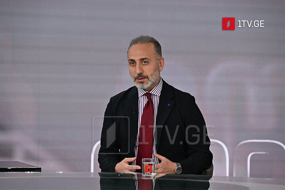 გიორგი შარაშიძე – პრემიერის ანგარიშის მოსმენისას რაც ვიხილეთ, იყო ოპოზიციონერ დეპუტატებზე ჯგუფური ძალადობა, სამართლებრივი ბრძოლის შეწყვეტას არ ვაპირებთ, მოძალადეების პასუხისმგებლობის საკითხი დადგება