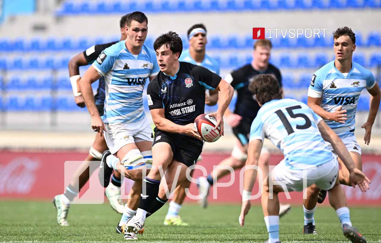 Rugbu-U20.-Argentina_England-1